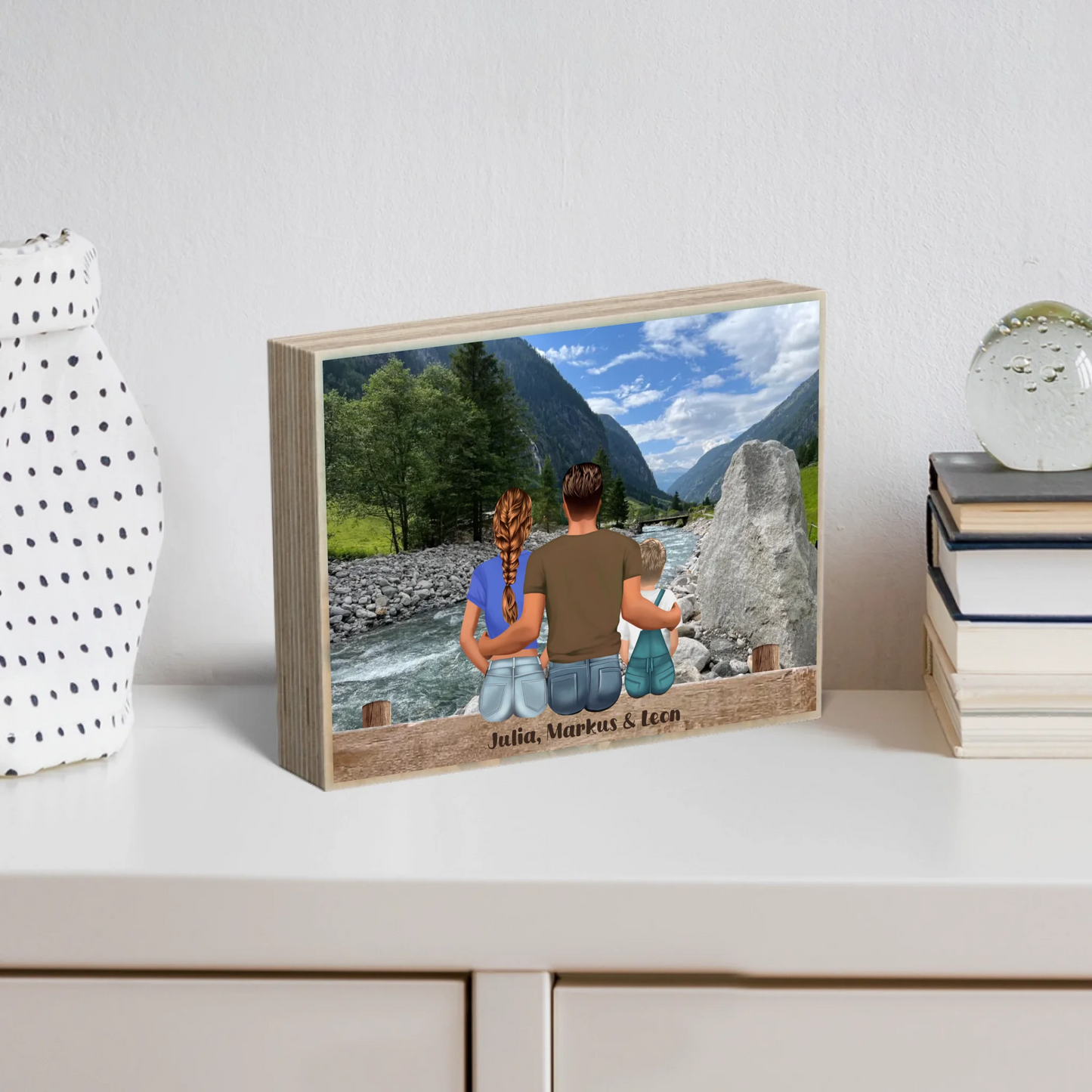 Personalisiertes Holzbild "Paar mit Kind"